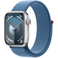 Apple Watch Series 9, 41 мм, корпус из алюминия серебристого цвета, нейлоновый ремешок цвета ледяной синий